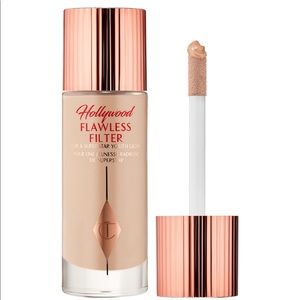 Charlotte Tilbury HOLLYWOOD FLAWLESS FILTER
4.5 MEDIUM Full Size - Never Used!